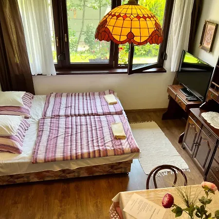 Orosz Apartmanhaz * Gyula