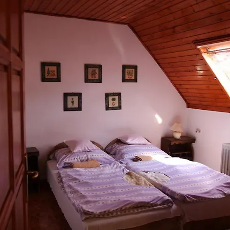 Apartment Orosz Apartmanhaz
