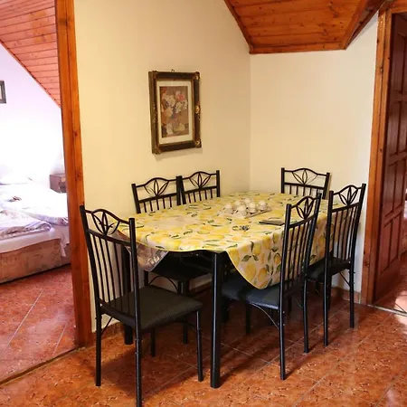 Apartment Orosz Apartmanhaz