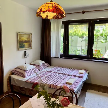 Orosz Apartmanhaz